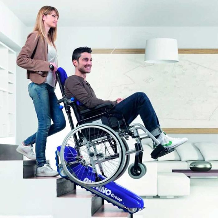 0-121ae427-1024-Montascale-a-cingoli-con-rotazione-a-360-LG2004-600x600-1