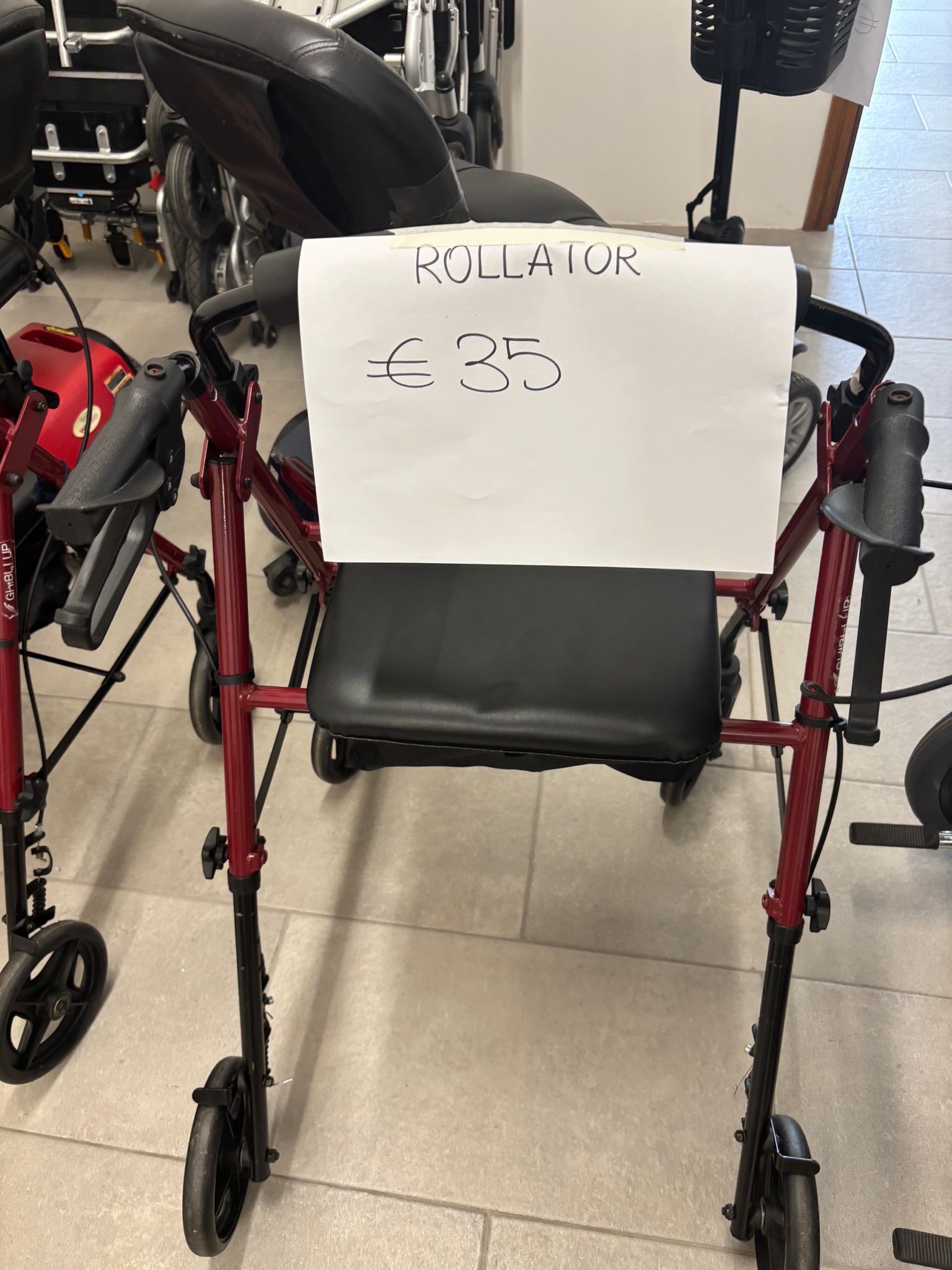 Vendita Rollator Usato